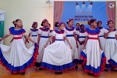 El Encuentro con el Arte y la Cultura fortalece la identidad cultural y la participación comunitaria en Santiago Oeste